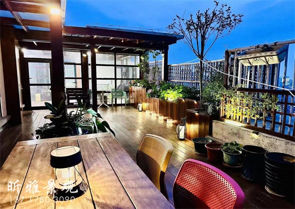 夜晚的屋顶花园更美|屋顶花园设计公司定制